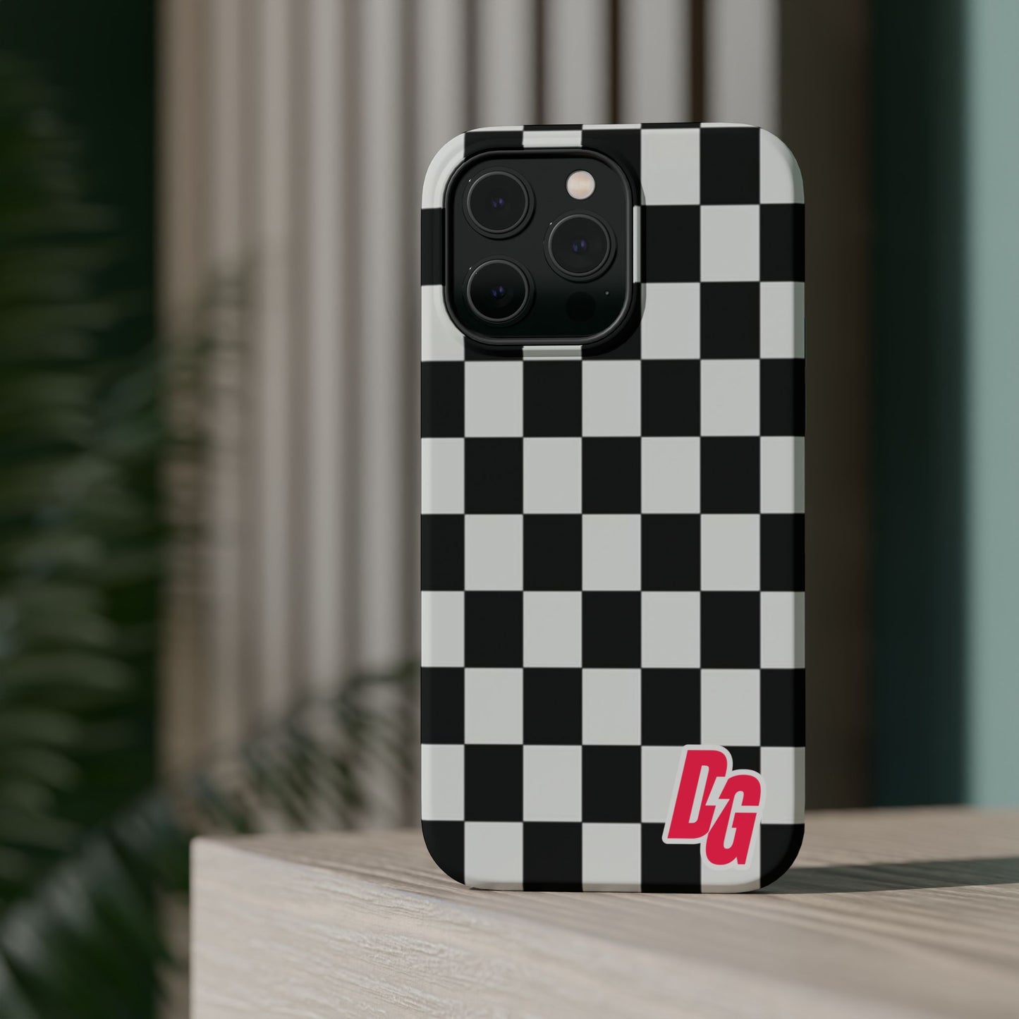 Dg Checkered Magnetic Tough Cases