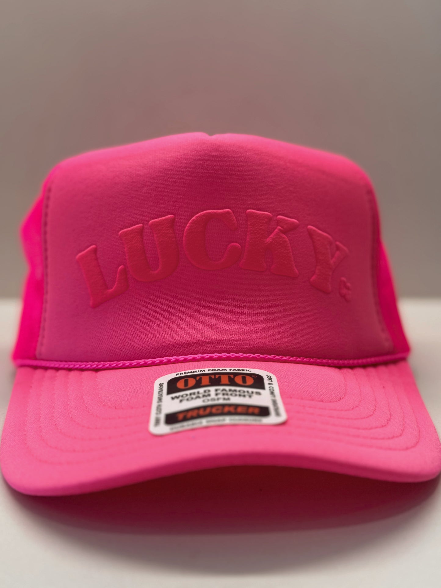 LUCKY Trucker
