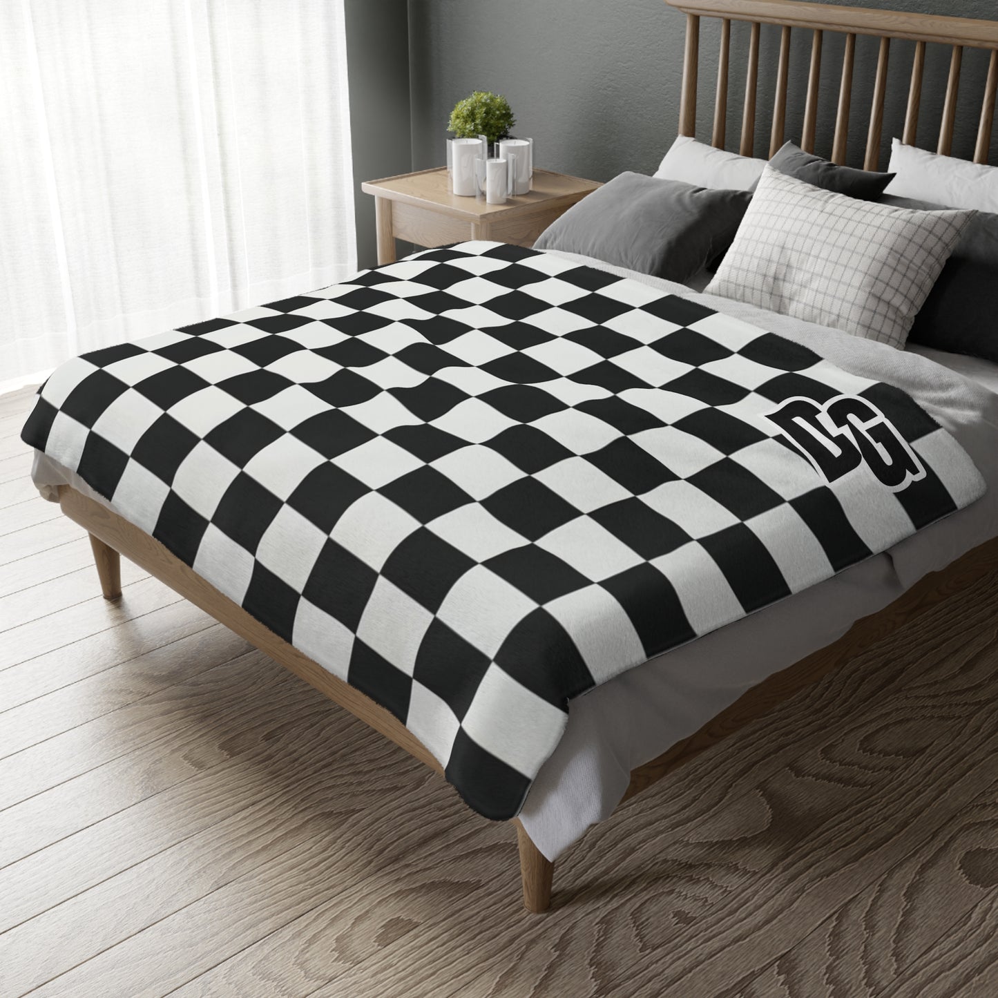 DESERTGIRL Checkered Fuzzy Blanket ( Double Sided )