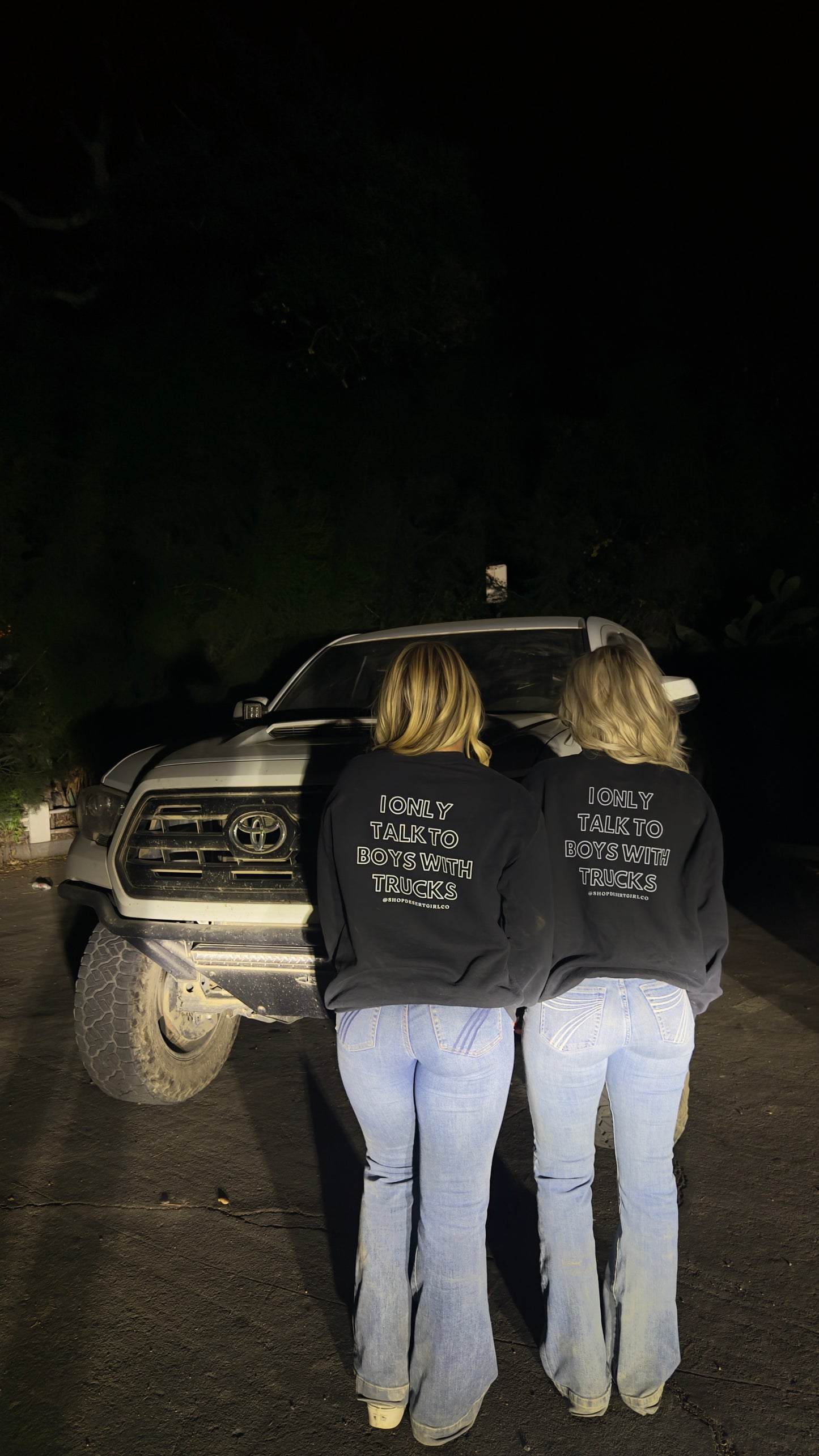 TRUCK BOYS - CREWNECK