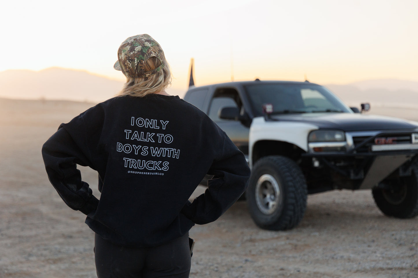 TRUCK BOYS - CREWNECK