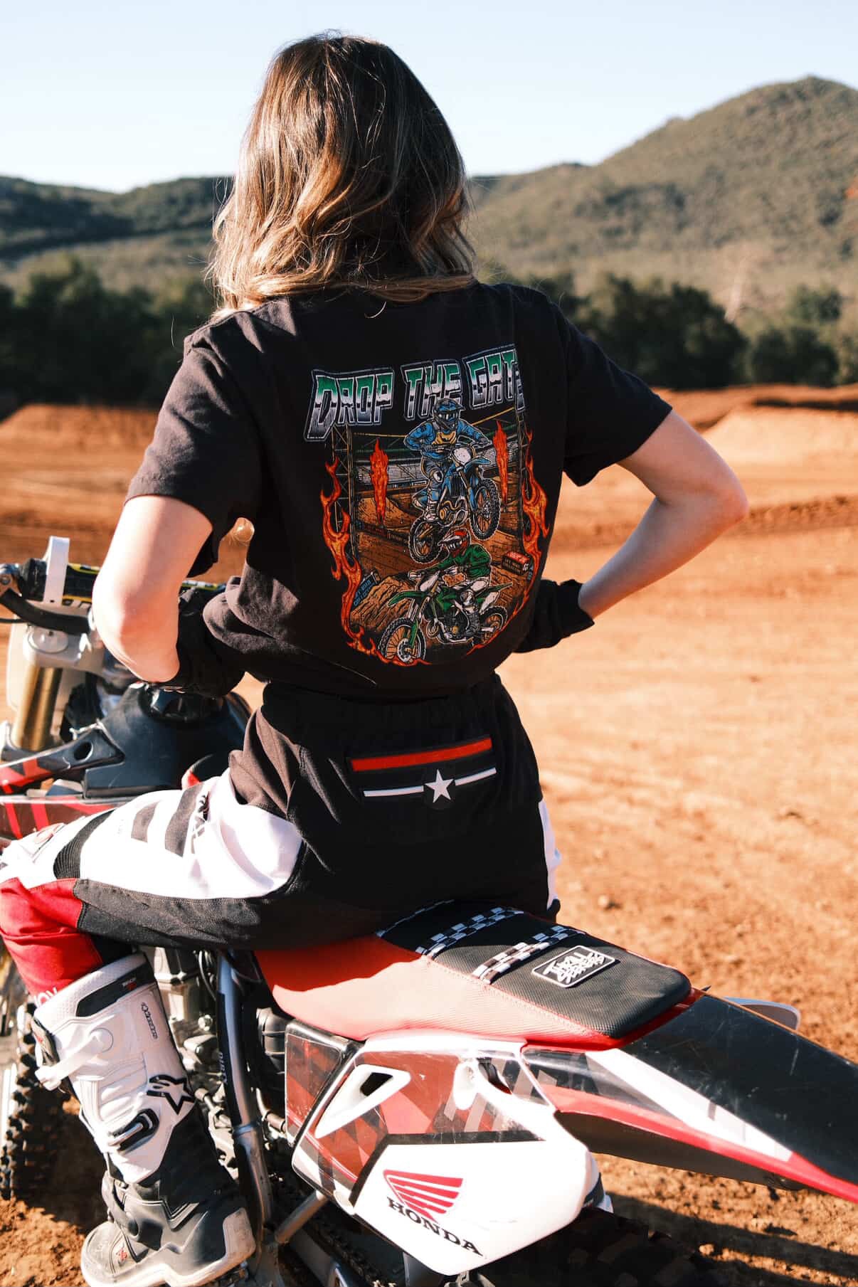 Drop the Gate Short Sleeve Tee